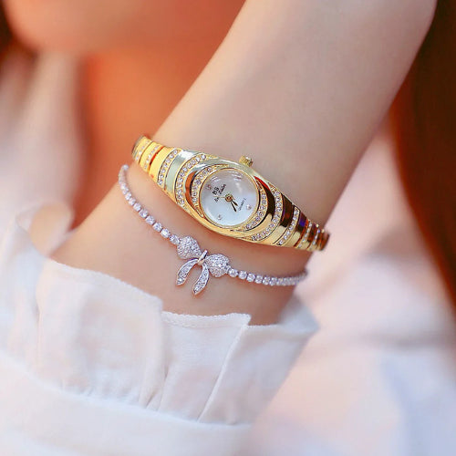 Reloj brillante eterna